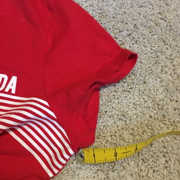 Retro Canada Maple Leaf Cotton T-shirt - Picture 12 of 12